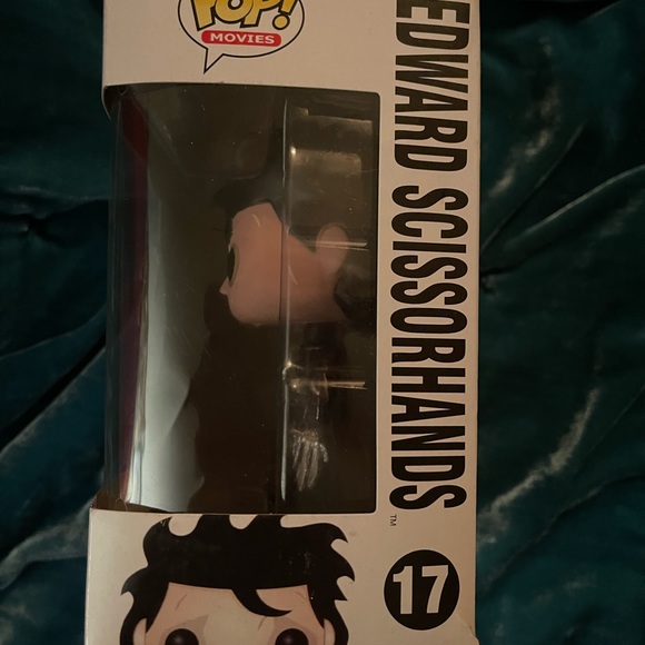 Vaulted - Edward Scissorhands Funko Pop - #17 - Picture 5 of 5